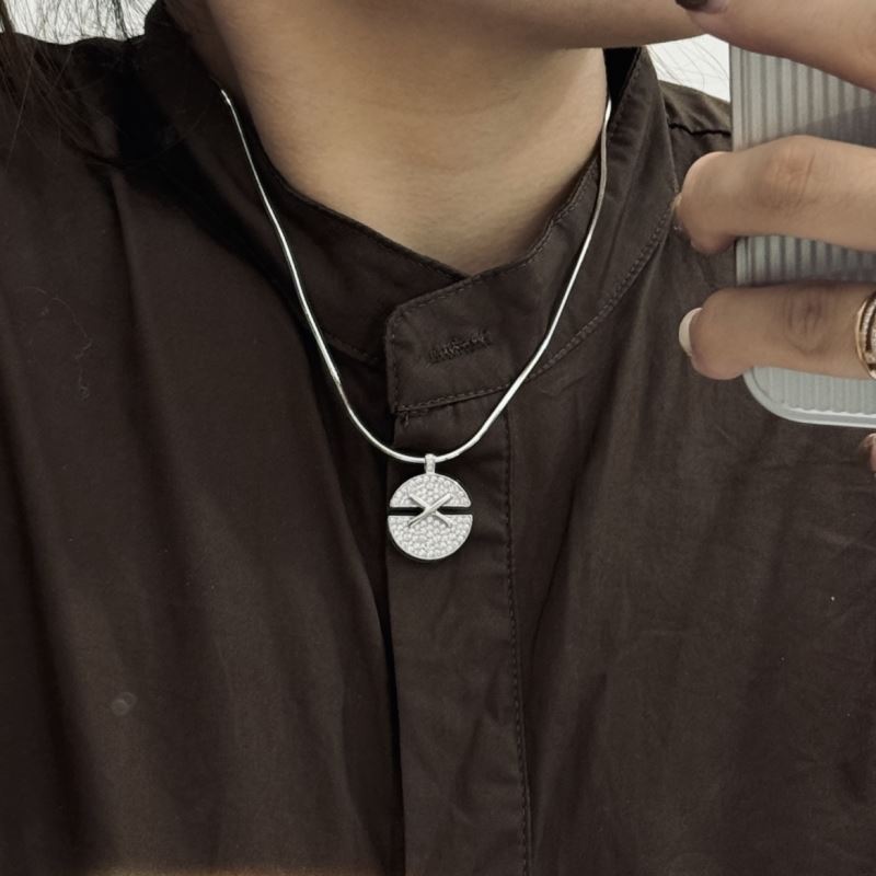 CHAUMET